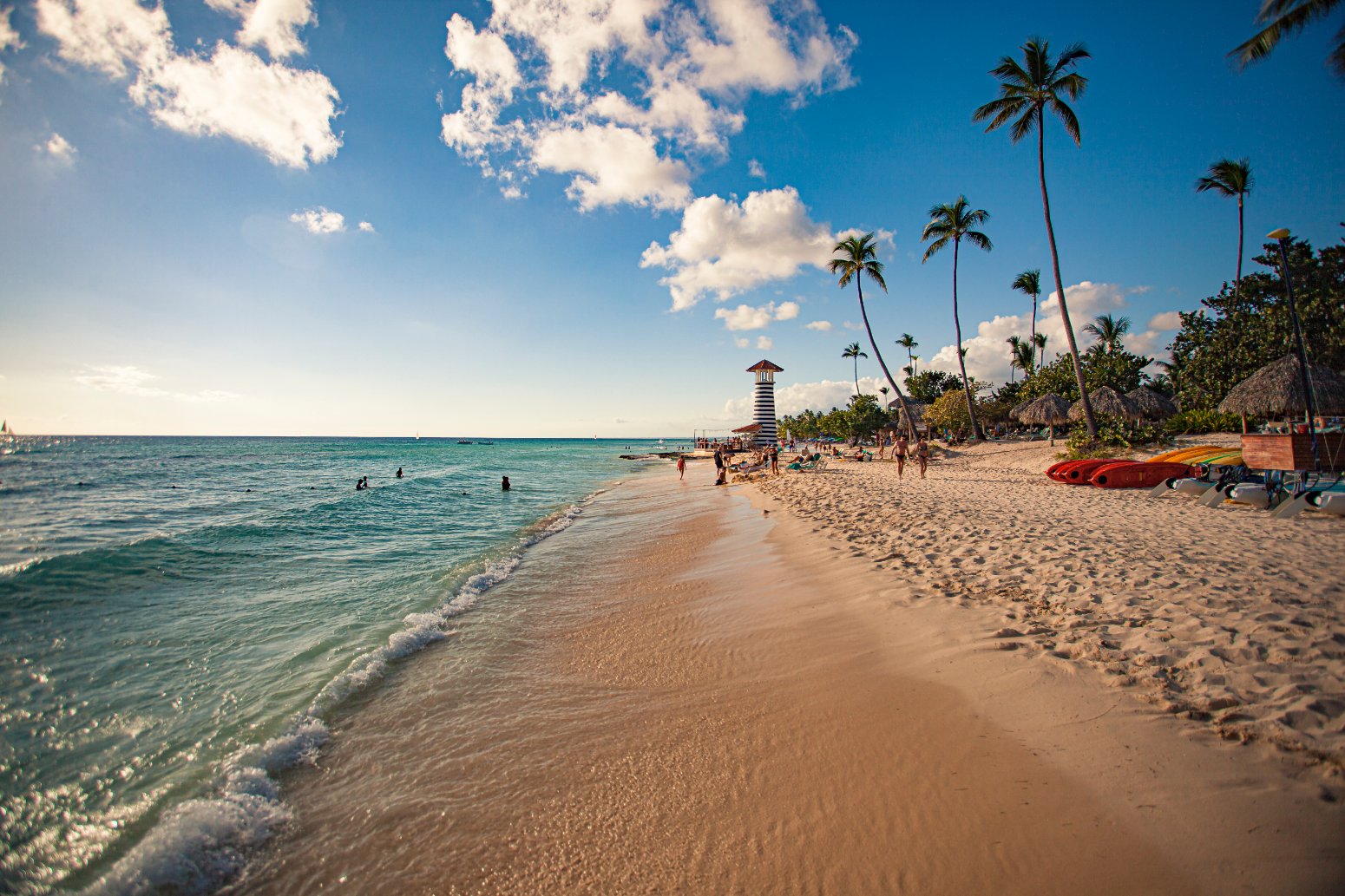 playa dominicus atardecer