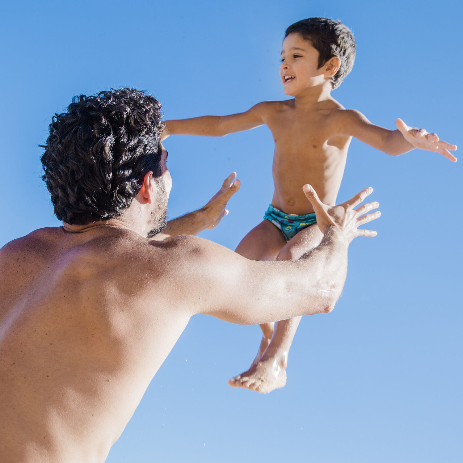 viajes de playa para singles con niños